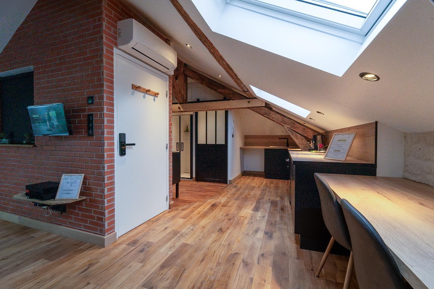 Evasion Chic, Spa Et Sauna Sous Les Toits 낭시 외부 사진